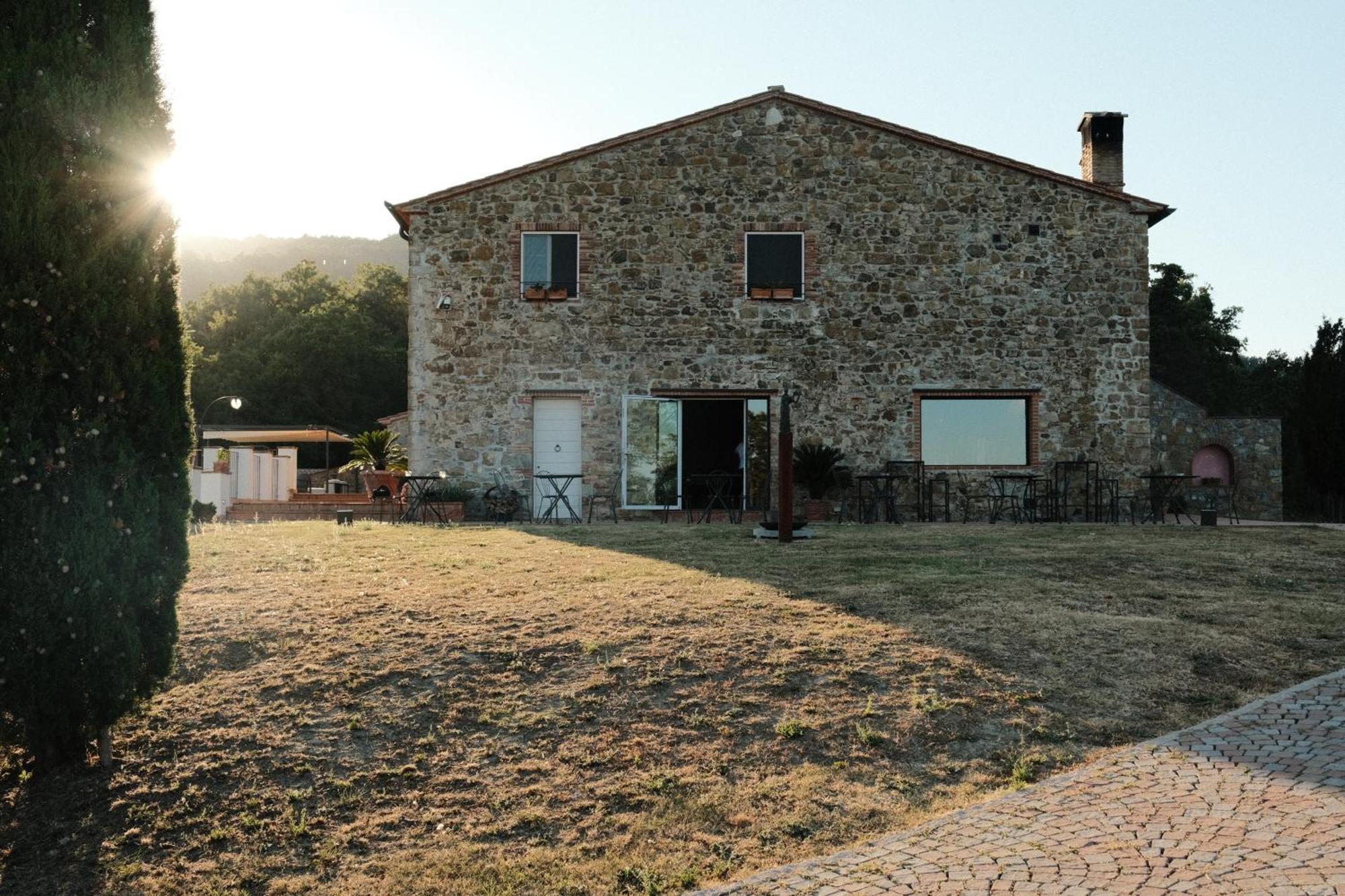 Vin - Wine And Agriturismo *